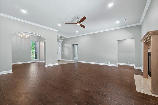 406 NW Saddlebrook Drive, Bentonville, AR 72712