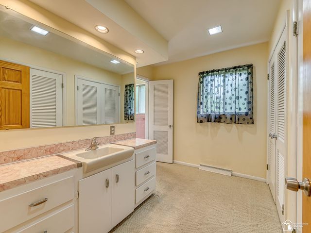 14359 S Dixie Highway, Monroe, MI 48161