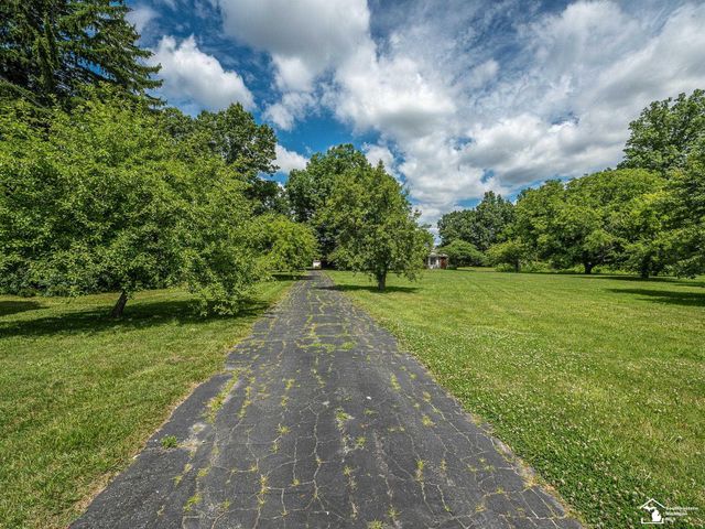 14359 S Dixie Highway, Monroe, MI 48161
