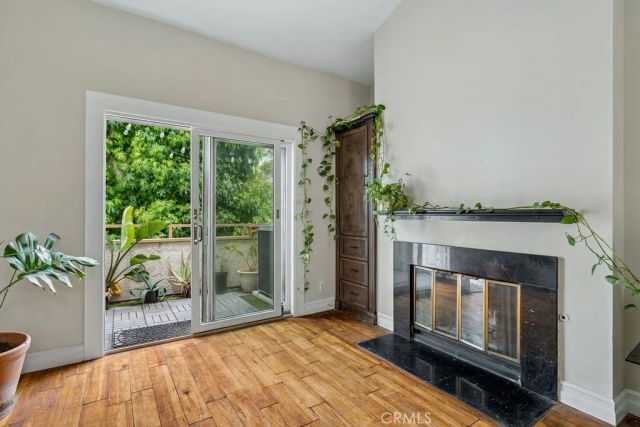 645 Chestnut Avenue 305, Long Beach, CA 90802
