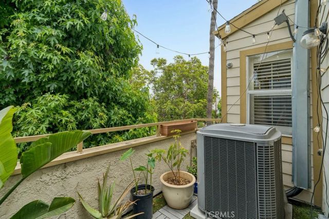 645 Chestnut Avenue 305, Long Beach, CA 90802