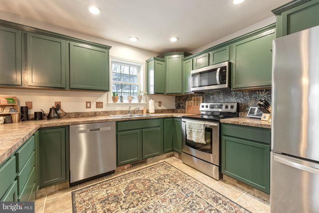 176 JONATHAN LN, Bellefonte, PA 16823