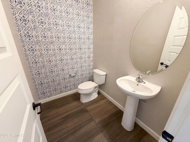 13724 W HARVEST Avenue, Litchfield Park, AZ 85340