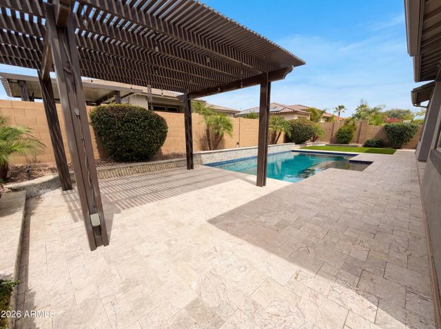 13724 W HARVEST Avenue, Litchfield Park, AZ 85340