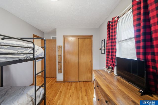 5115 S 52 Street, Lincoln, NE 68516