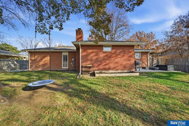 5115 S 52 Street, Lincoln, NE 68516