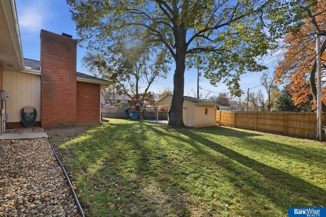 5115 S 52 Street, Lincoln, NE 68516