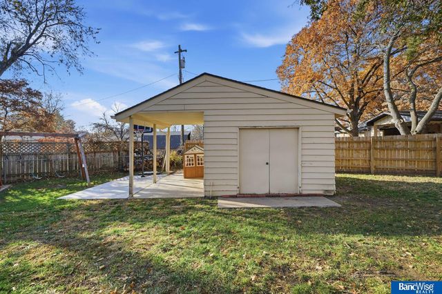 5115 S 52 Street, Lincoln, NE 68516