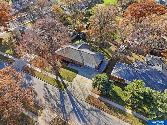 5115 S 52 Street, Lincoln, NE 68516