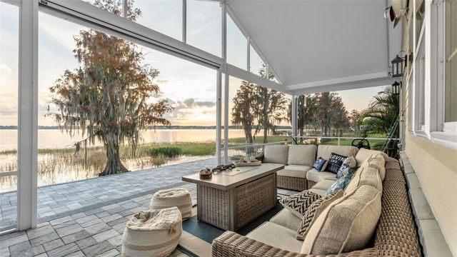 165 ARIANNA WAY, Auburndale, FL 33823