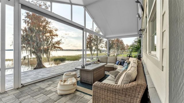 165 ARIANNA WAY, Auburndale, FL 33823