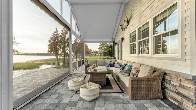 165 ARIANNA WAY, Auburndale, FL 33823