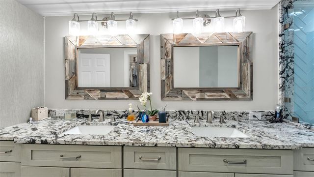 165 ARIANNA WAY, Auburndale, FL 33823