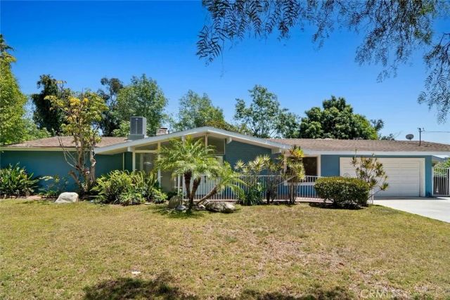 30 La Patera Court, Camarillo, CA 93010