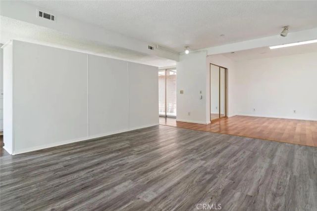 30 La Patera Court, Camarillo, CA 93010