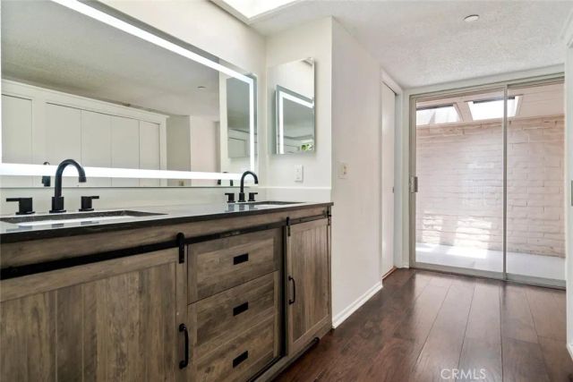 30 La Patera Court, Camarillo, CA 93010