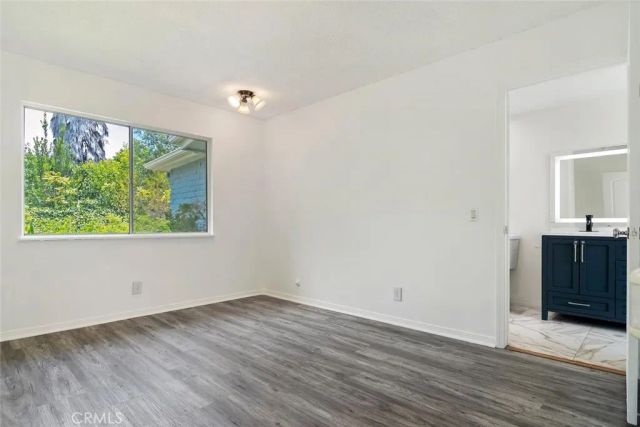 30 La Patera Court, Camarillo, CA 93010