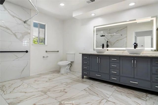 30 La Patera Court, Camarillo, CA 93010