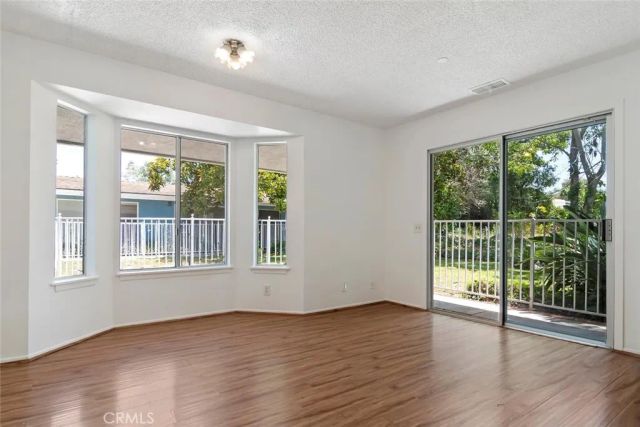 30 La Patera Court, Camarillo, CA 93010