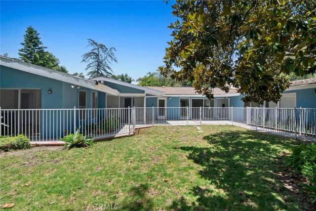 30 La Patera Court, Camarillo, CA 93010