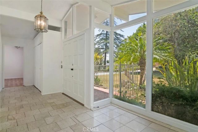 30 La Patera Court, Camarillo, CA 93010