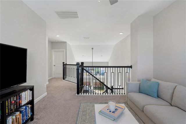 8715 Axlewood Lane, Houston, TX 77055