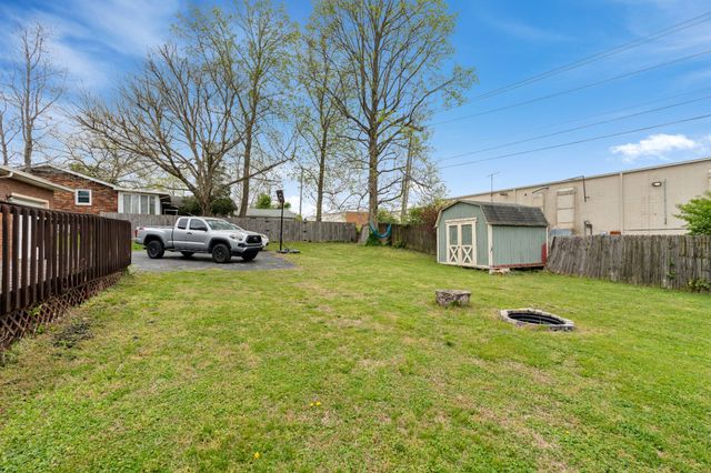 109 Cheryl Dr, Hendersonville, TN 37075