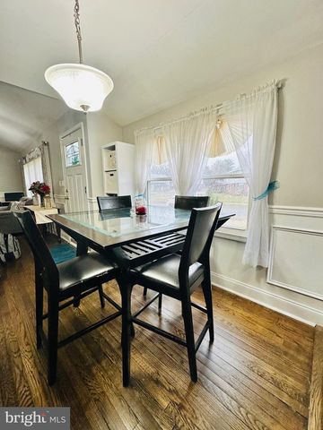 3911 SOUTHERN CROSS DR, Gwynn Oak, MD 21207