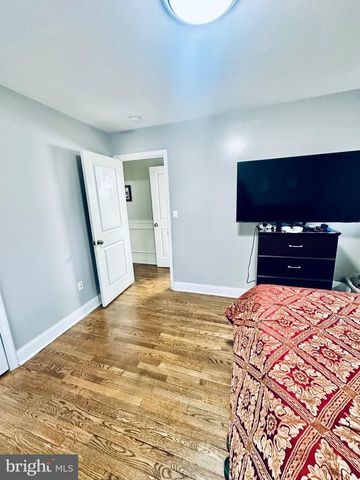 3911 SOUTHERN CROSS DR, Gwynn Oak, MD 21207