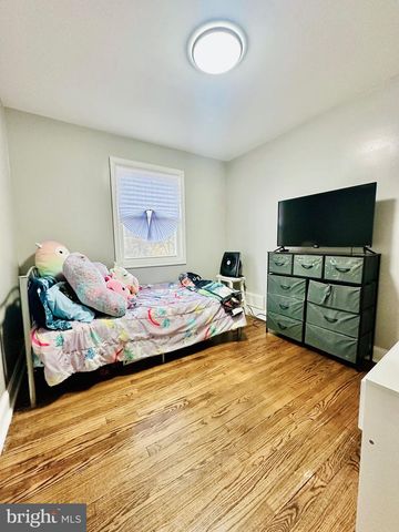 3911 SOUTHERN CROSS DR, Gwynn Oak, MD 21207