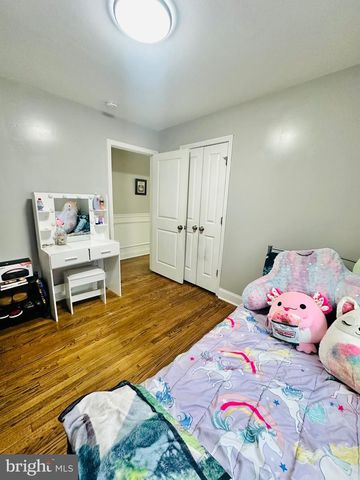 3911 SOUTHERN CROSS DR, Gwynn Oak, MD 21207