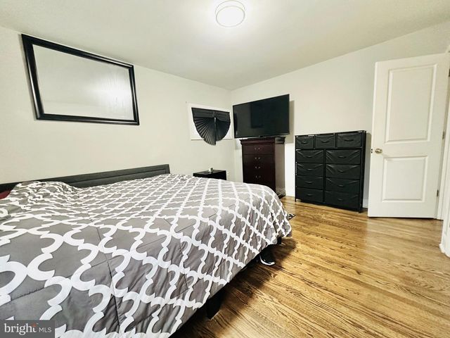 3911 SOUTHERN CROSS DR, Gwynn Oak, MD 21207