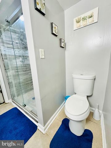 3911 SOUTHERN CROSS DR, Gwynn Oak, MD 21207