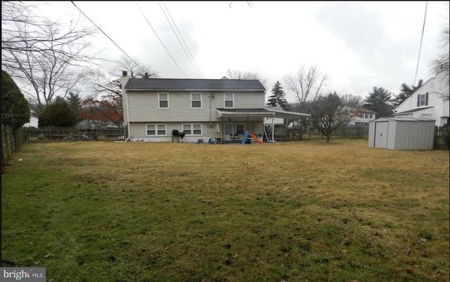 3911 SOUTHERN CROSS DR, Gwynn Oak, MD 21207