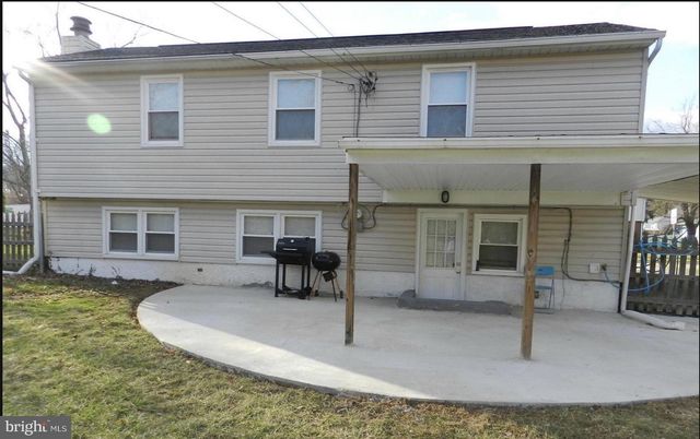 3911 SOUTHERN CROSS DR, Gwynn Oak, MD 21207