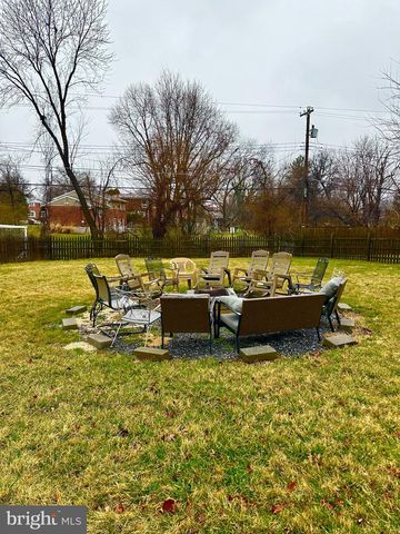 3911 SOUTHERN CROSS DR, Gwynn Oak, MD 21207