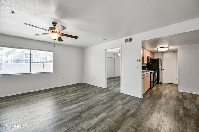 3065 N 67TH Avenue 120, Phoenix, AZ 85033