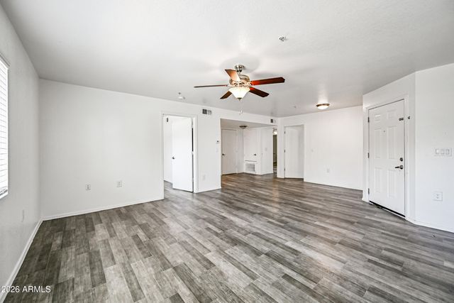 3065 N 67TH Avenue 120, Phoenix, AZ 85033
