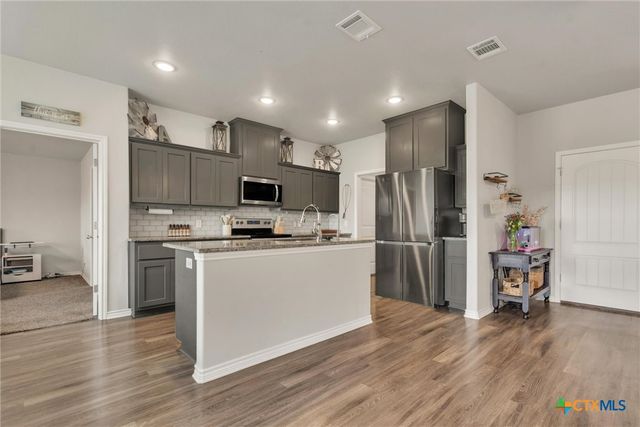 145 Elmer Avenue, Burnet, TX 78611