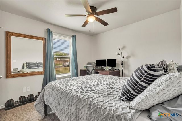 145 Elmer Avenue, Burnet, TX 78611