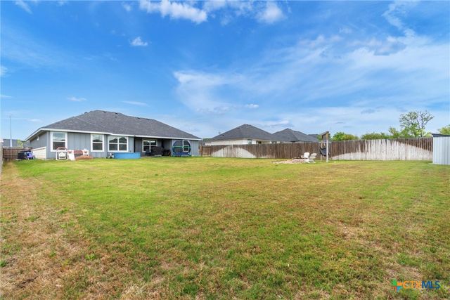 145 Elmer Avenue, Burnet, TX 78611