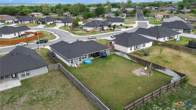 145 Elmer Avenue, Burnet, TX 78611