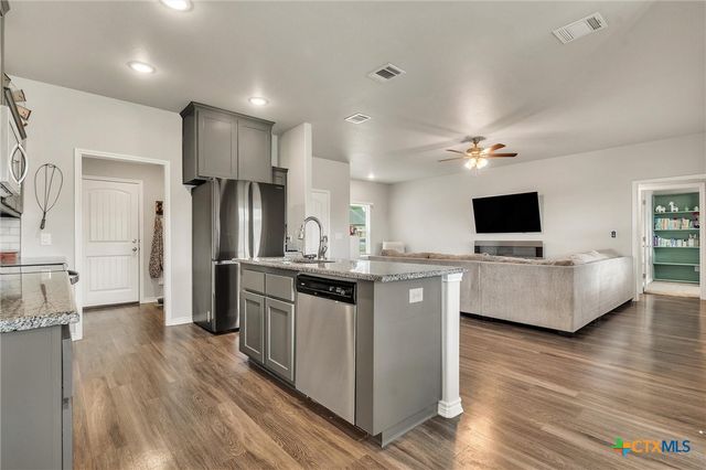 145 Elmer Avenue, Burnet, TX 78611