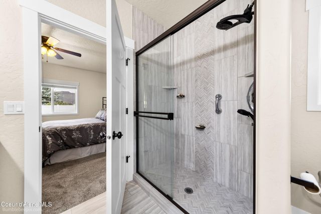 3373 N Coleman St, Post Falls, ID 83854