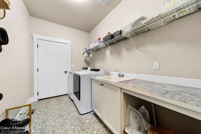 3373 N Coleman St, Post Falls, ID 83854