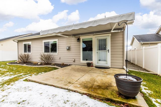 3373 N Coleman St, Post Falls, ID 83854