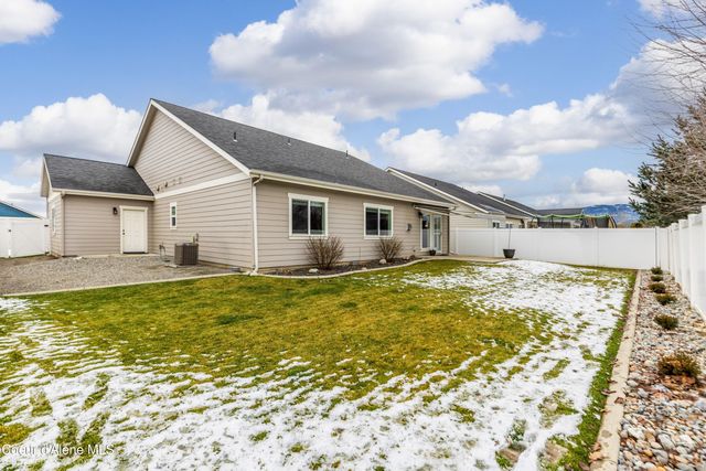 3373 N Coleman St, Post Falls, ID 83854