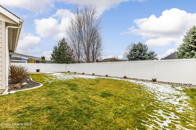 3373 N Coleman St, Post Falls, ID 83854