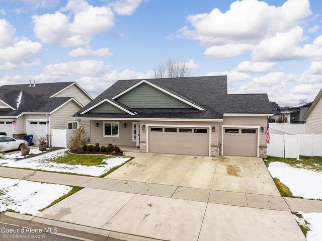 3373 N Coleman St, Post Falls, ID 83854