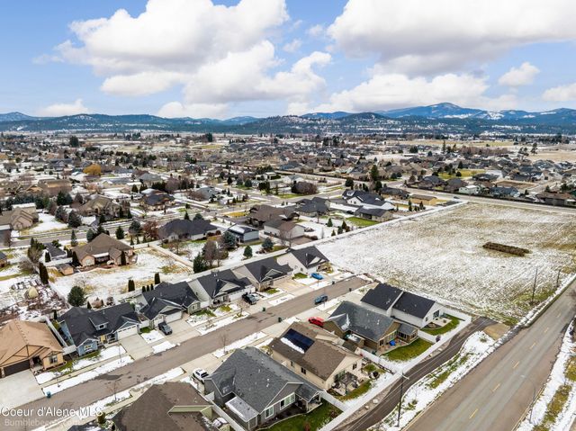 3373 N Coleman St, Post Falls, ID 83854